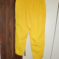 Жълт модерен свеж и ефектен панталон, снимка 4 - Панталони - 40861271