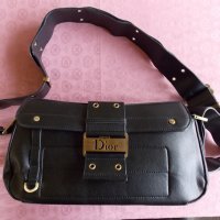 Дамска чанта Christian Dior , снимка 1 - Чанти - 44012708