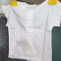 Продавам блуза  2 год Бяла с дантели по яката и ръкавите  къс ръкав , снимка 2 - Детски Блузи и туники - 37889973