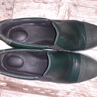 Нови тъмно зелени обувки, снимка 2 - Дамски ежедневни обувки - 44905934