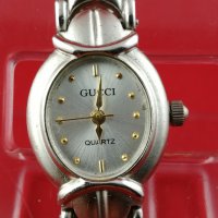 Часовник Gucci Quartz, снимка 1 - Дамски - 17678624