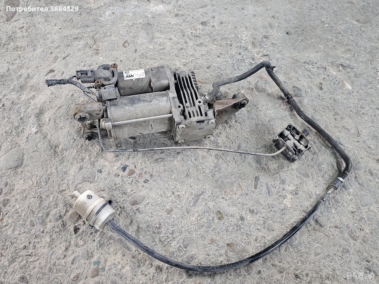 компресор въздушно окачване бмв е61 bmw e61 520 530 525 535, снимка 1