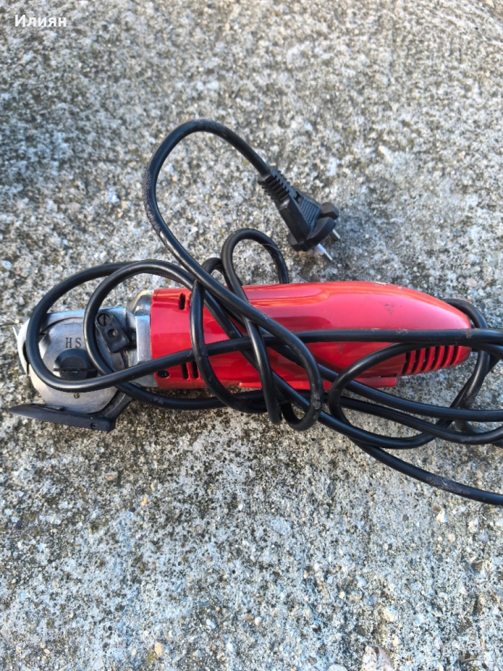 Електрическа ножица за рязане на плат , снимка 1