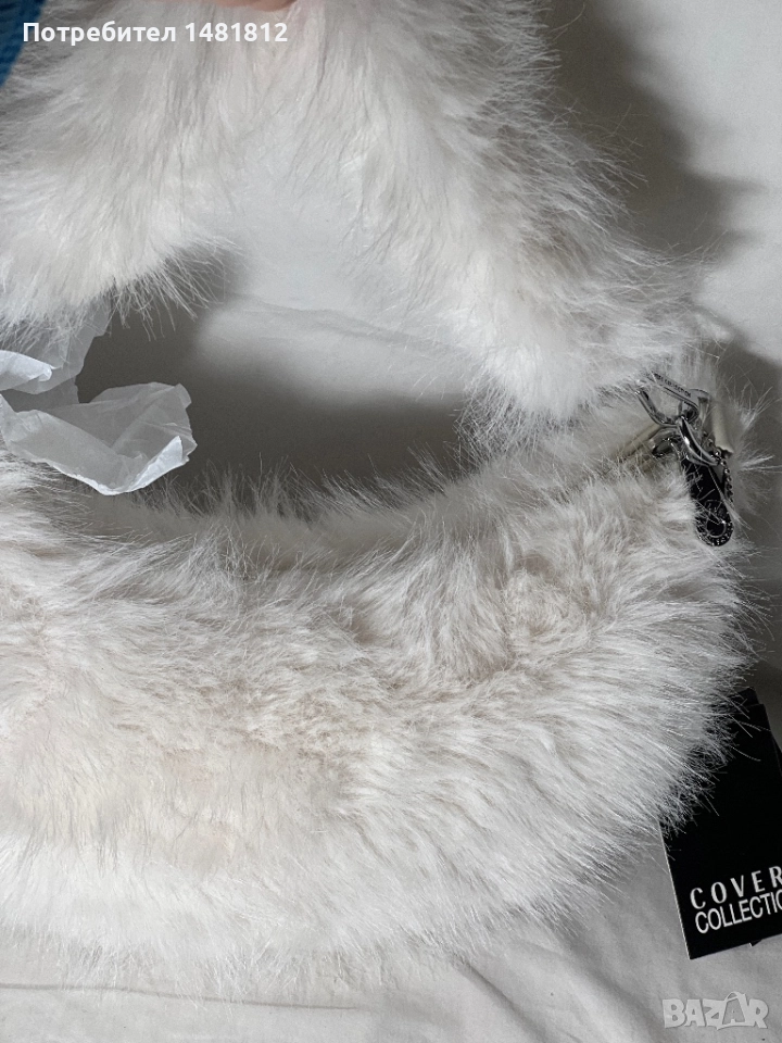 Малка пухкава чантичка , снимка 1