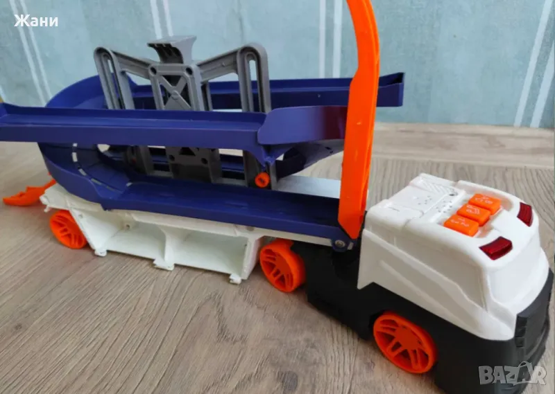 Камион писта с песни за числа и азбука на английски , снимка 1