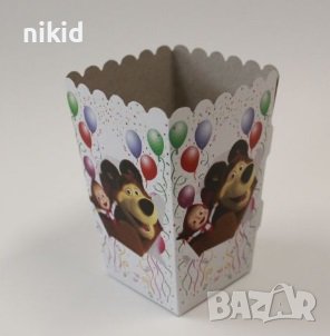 Маша и Мечока малка Парти кутия за дребни лакомства пуканки и др, снимка 1