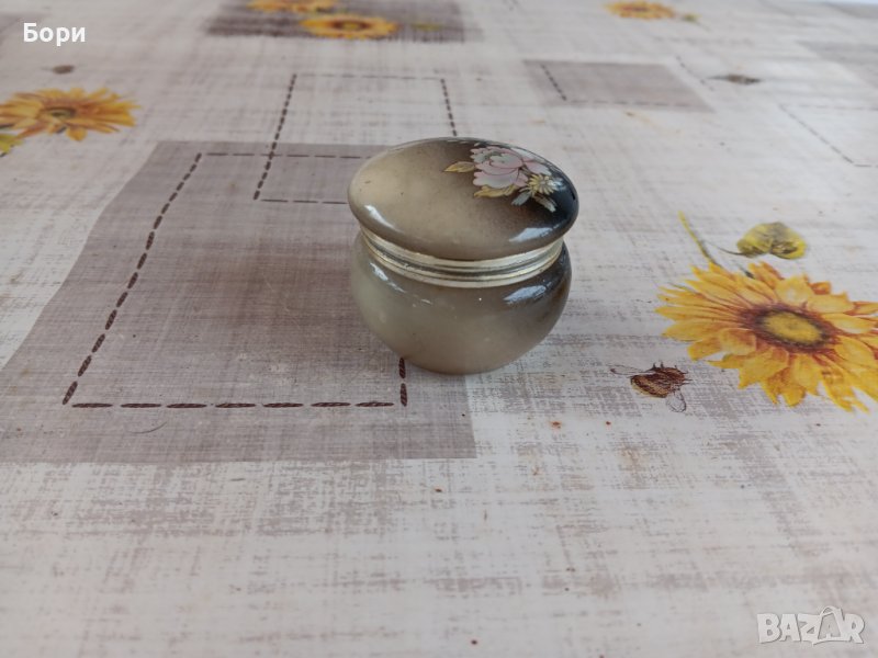 Стара кръгла мраморна кутия, снимка 1