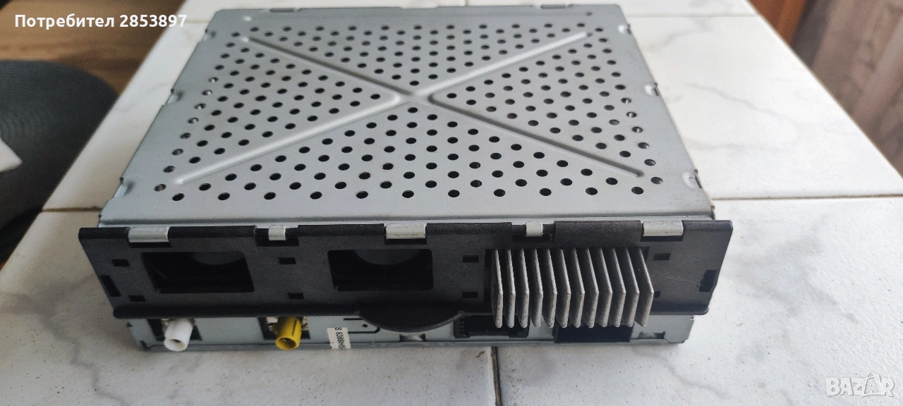 Радио усилвател / тунер / модул за Audi Q7 (2006 - 2016), № 4E0035541P, снимка 1