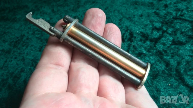 Антична запалка ** Дизайн MAXIM ** Винтидж газова запалка Feuerzeug Accendino, снимка 8 - Антикварни и старинни предмети - 51308139