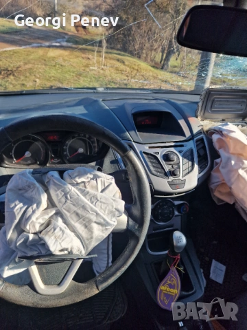 Форд фиеста 1.4 бензин газ части., снимка 15 - Части - 53240021