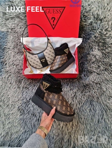 Дамски Чанти ⚜️ Guess 