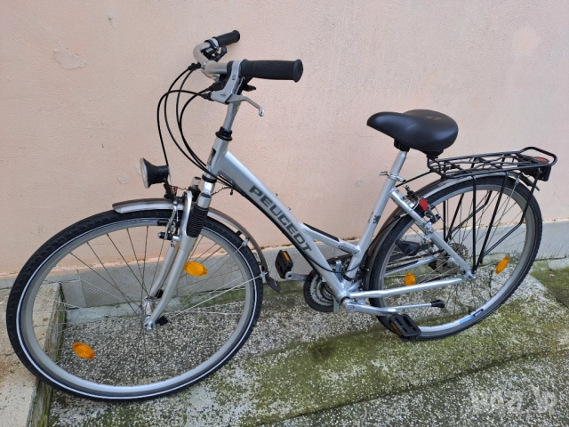 Градски велосипед Peugeot 28 цола