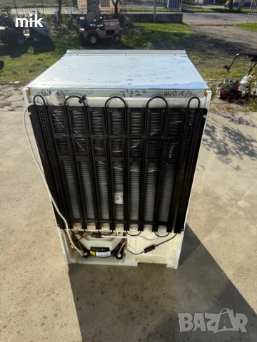 Малък хладилник с камера МИеле за вграждане , снимка 10 - Хладилници - 52502425