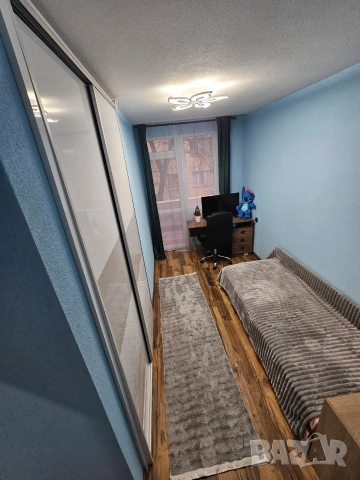 Многостаен апартамент етаж от къща в центъра на гр. Сандански