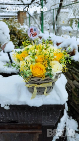 Кашпа с рози от пластичен сапун!!, снимка 13 - Декорация за дома - 53324601