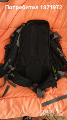 Продавам професионална фотографска раница на марката Dakine ,42л, снимка 5 - Раници - 52875110