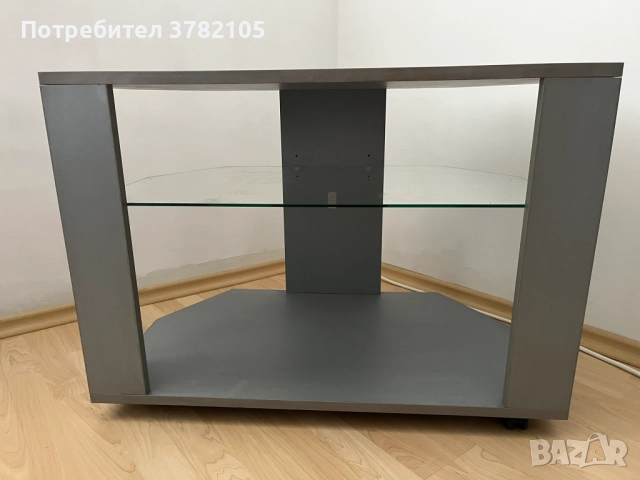 Продавам TV масичка