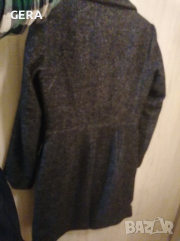 Вталено палто на H&M, M размер, снимка 3 - Палта, манта - 44133836
