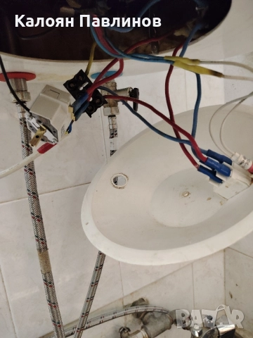 Продавам неръждаем бойлер 120 литра с 2 серпентини, снимка 4 - Бойлери - 52068820