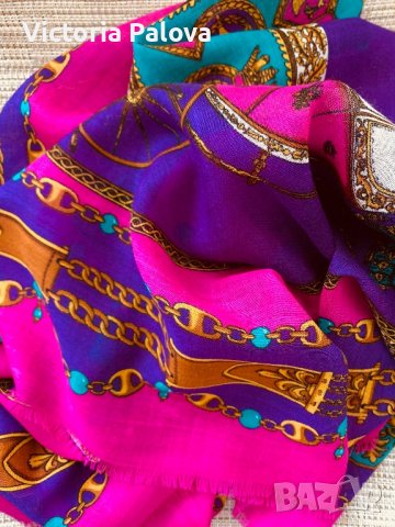 Голям акцентен шал тънка вълна, снимка 4 - Шалове - 38905415