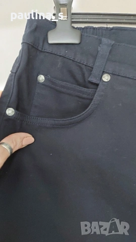 Три различни броя / Дамски маркови дънкови бермуди "AWG Mode center sure", "safran" и "Authentic" , снимка 17 - Къси панталони и бермуди - 53281371