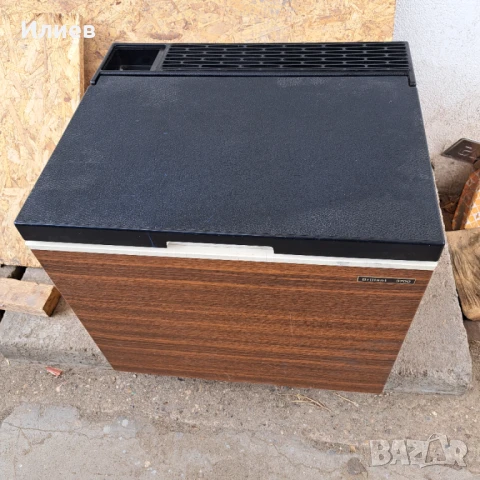 Хладилна чанта на 12v / 220v 37L