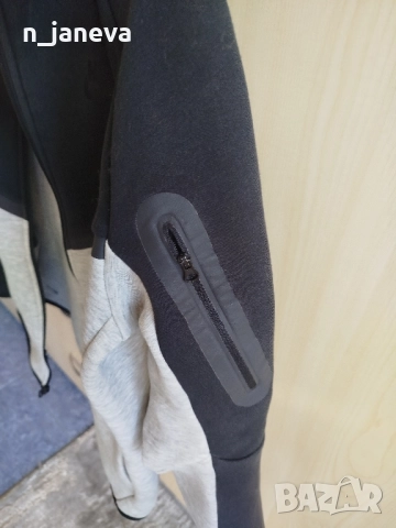 ГОРНИЩЕ Nike Tech Fleece за ръст 158-170, снимка 8 - Спортни дрехи, екипи - 52492088