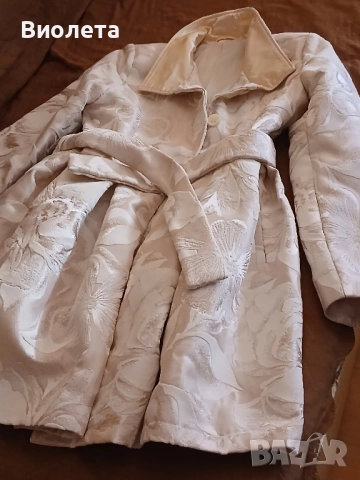 Дамска мода , снимка 3 - Сака - 52518724