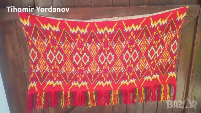 Ковьор за стена.