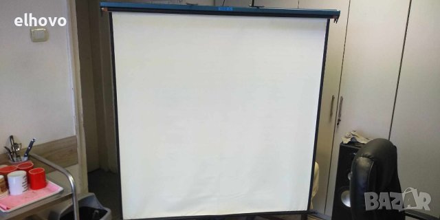 Екран за проектор Hunter Safari, снимка 2 - Плейъри, домашно кино, прожектори - 43295640