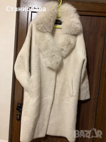 Палто вълна, ангора, яка лисица