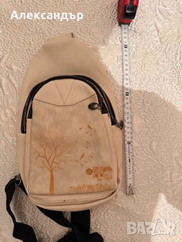 Дамска чанта тип раница, снимка 3 - Раници - 52445911