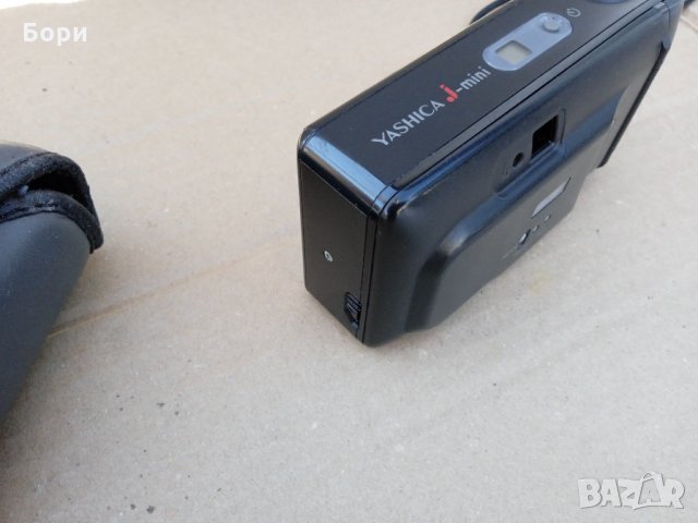 Yashica J Mini 35mm Camera 32mm F3.5 Lens , снимка 2 - Фотоапарати - 35458849