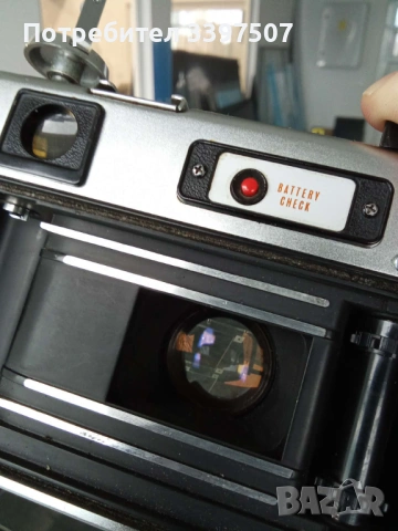 Продавам Yashica Electro 35 GS, снимка 12 - Фотоапарати - 53279178