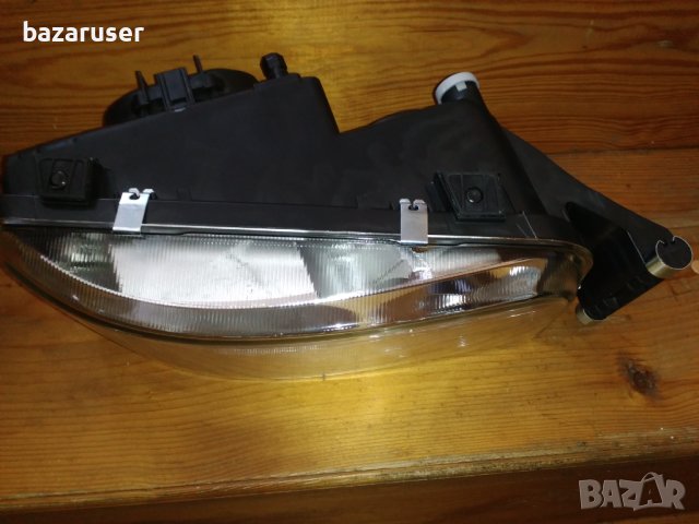 Нов Фар за МАН ТГА-ТГЛ MAN TGA-TGL (2003-2009) с мотор L/R, снимка 4 - Части - 43294971