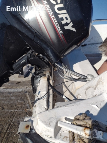 Двигател Меркурий -50 к.с. , снимка 2 - Воден транспорт - 52413004