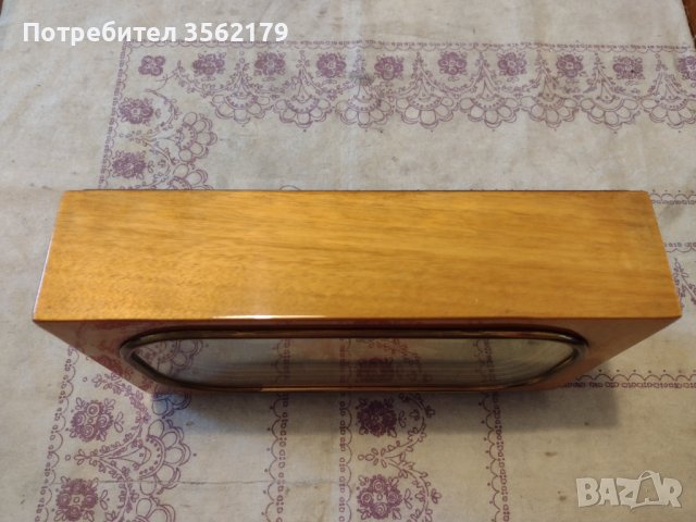 Руски часовник Янтар, снимка 3 - Антикварни и старинни предмети - 43927750