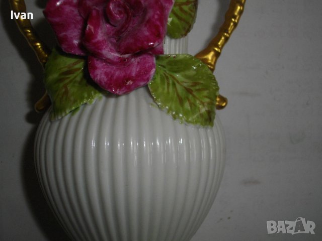 Нова Ваза-Костен Порцелан-Маркирана-18,5 см, снимка 9 - Вази - 39815494