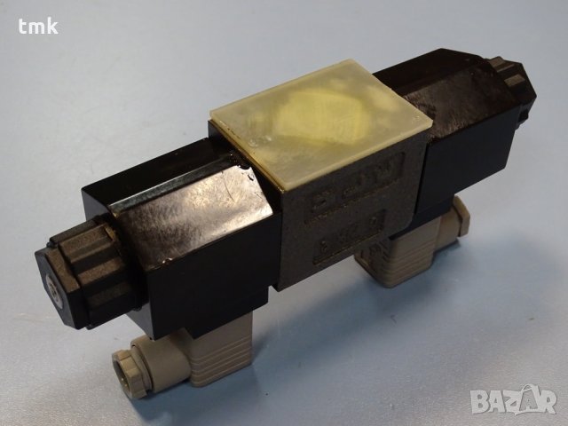 хидравличен разпределител YUKEN DSG-01-3C4-D24-N1-50, снимка 6 - Резервни части за машини - 35032810