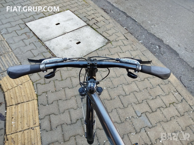 ***Градски Алуминиев Curtis Travel 28'' 24скорости Deore Germany **, снимка 4 - Велосипеди - 53113150