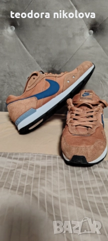 Оригинални маратонки Nike sportswear 