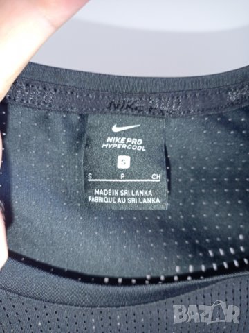 Тениска Nike S, снимка 4 - Спортни екипи - 36750254