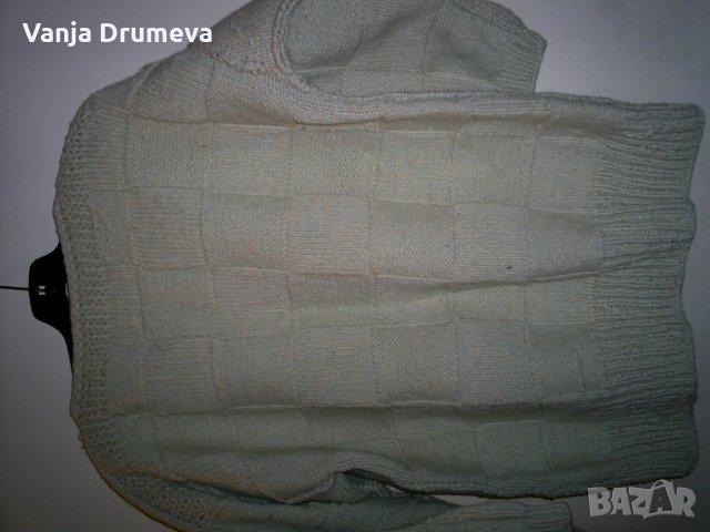 ръчно плетен пуловер от 100 %  домашна вълна, снимка 14 - Блузи с дълъг ръкав и пуловери - 35467192