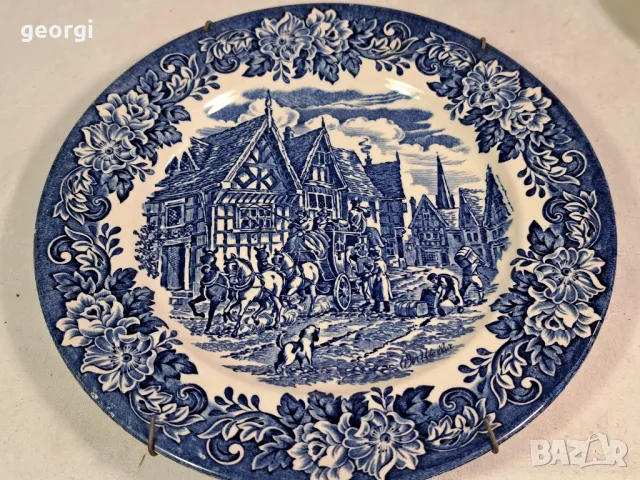 английска порцеланова чиния син порцелан  19/5