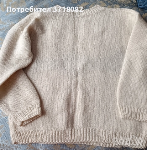 Вълнен пуловер , снимка 2 - Детски пуловери и жилетки - 52314299