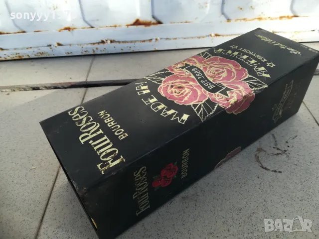 FOUR ROSES-СТАРА КУТИЯ ЗА КОЛЕКЦИЯ