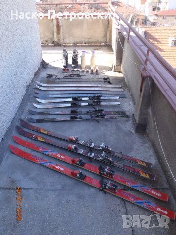 Ски, ски обувки, автомати, щеки и ремъци – перфектно запазени.