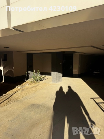 Наем на закрито парко място, снимка 2 - Гаражи и паркоместа - 52955774