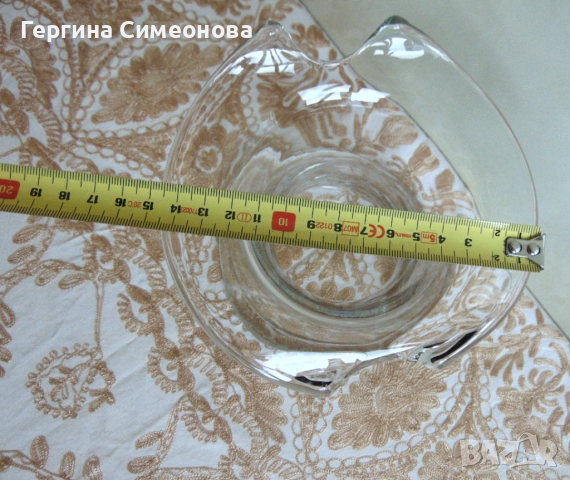 Красива ваза дебелостенно стъкло, снимка 3 - Вази - 52424238