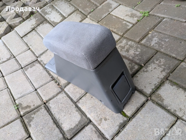 Подлакътник за Хонда Сивик , снимка 2 - Аксесоари и консумативи - 53478687